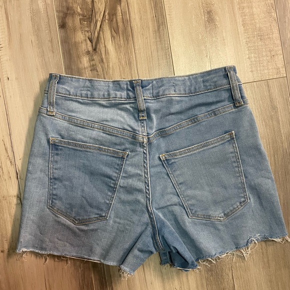 Universal Threads Size 2 - Picture 3 of 3